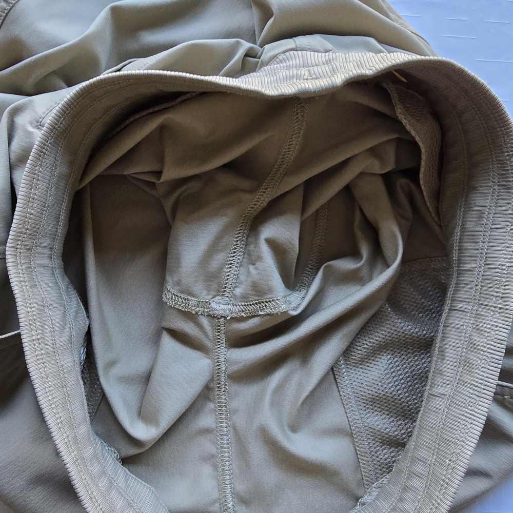 The North Face Tan Hiking Athleisure Gorpcore Capri Style Pants - Picture 10 of 11